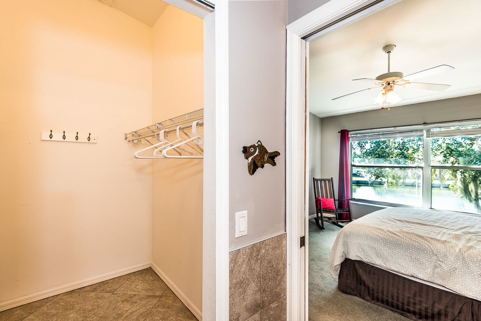 Lake Suzy Apartment: 11644 SW Egret Circle #506