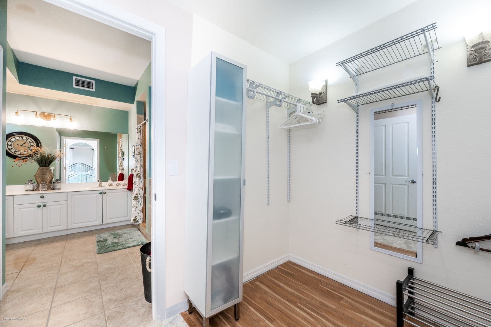 Port Charlotte Condo: 5125 Melbourne St #E201