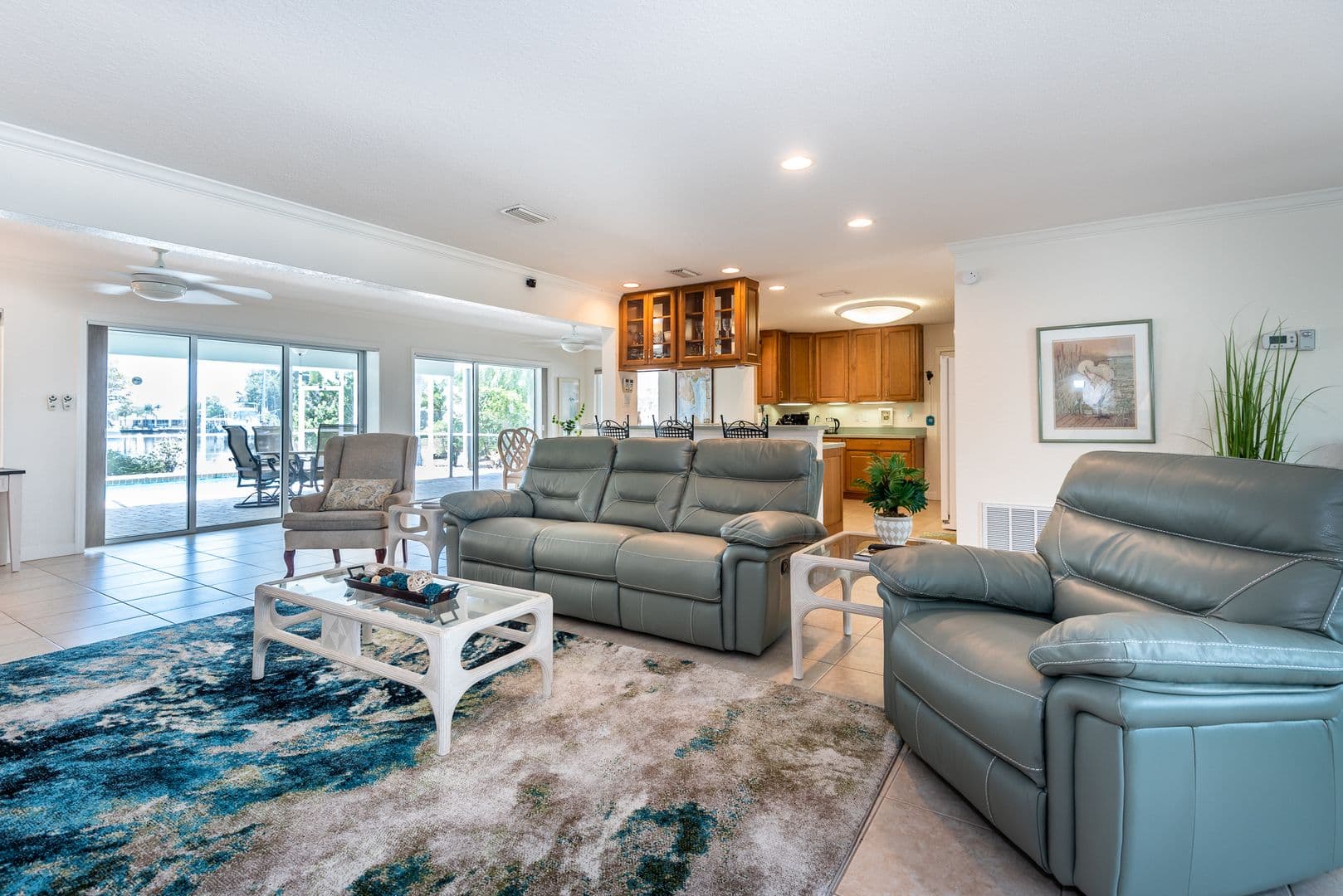 Port Charlotte Apartment: 129 Cousley Dr.