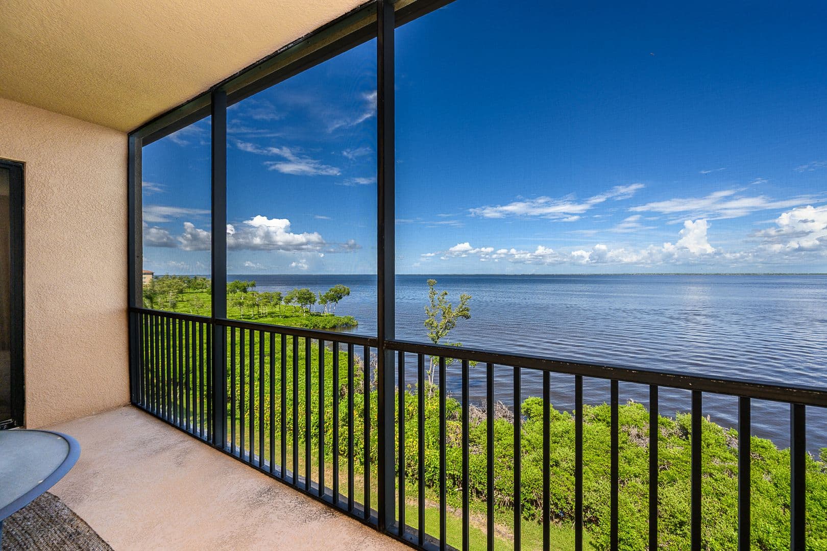 Punta Gorda Condo: 85 Vivante Blvd, Blgg 19, #402 ( aka 8542)
