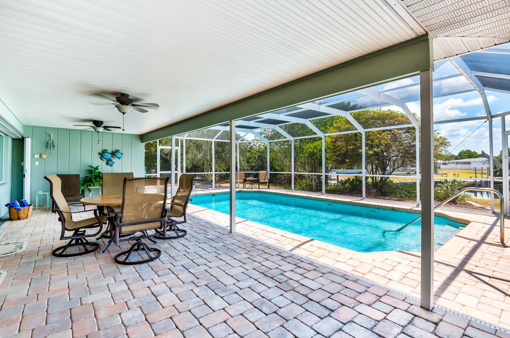 Port Charlotte Apartment: 129 Cousley Dr.