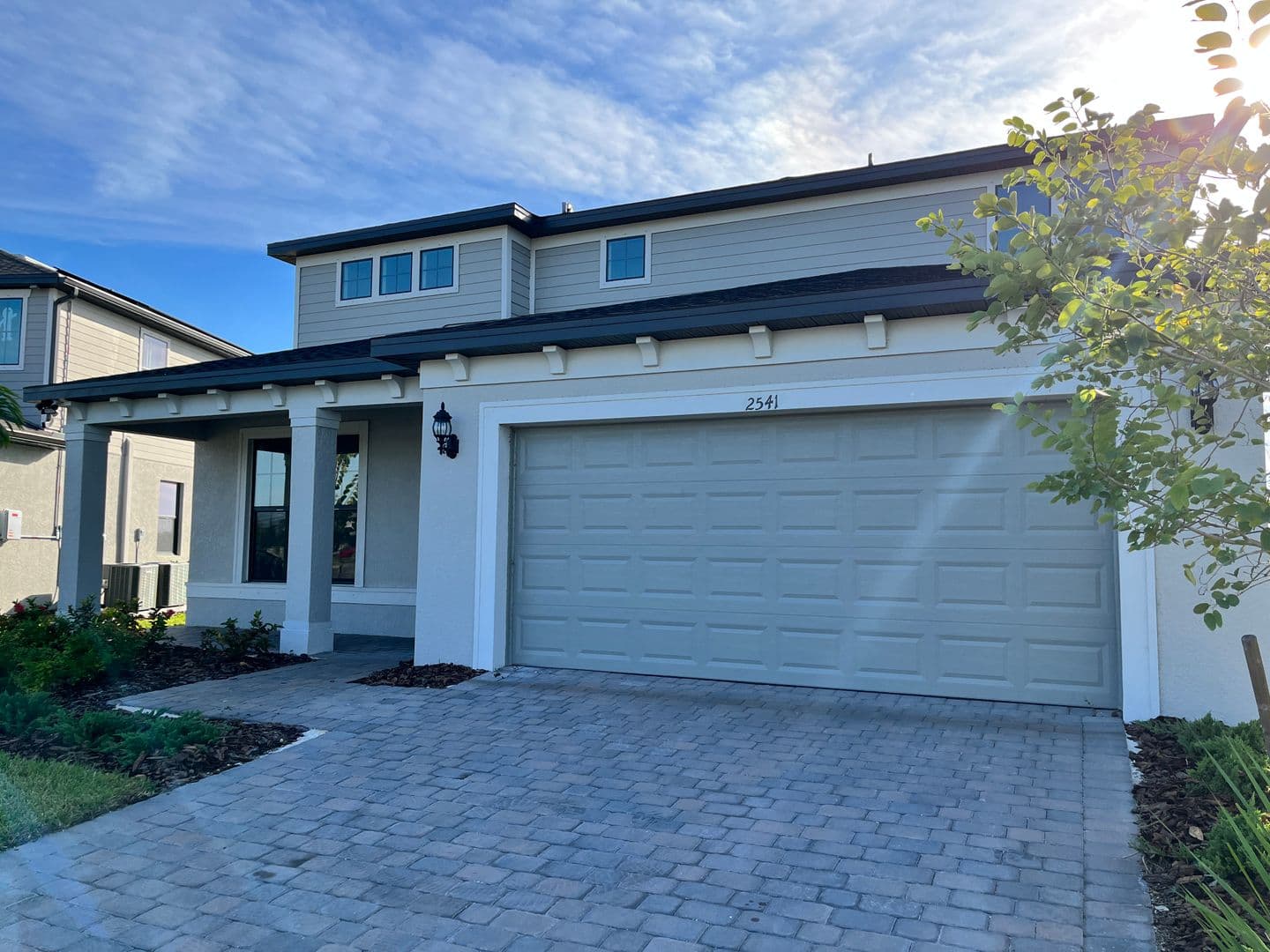 North Port House: 2541 Buckthorn Loop