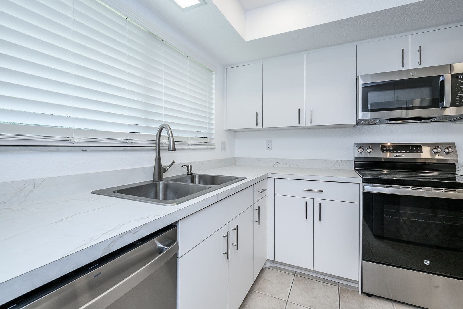 Punta Gorda Condo: 1001 W. Marion Ave. #11
