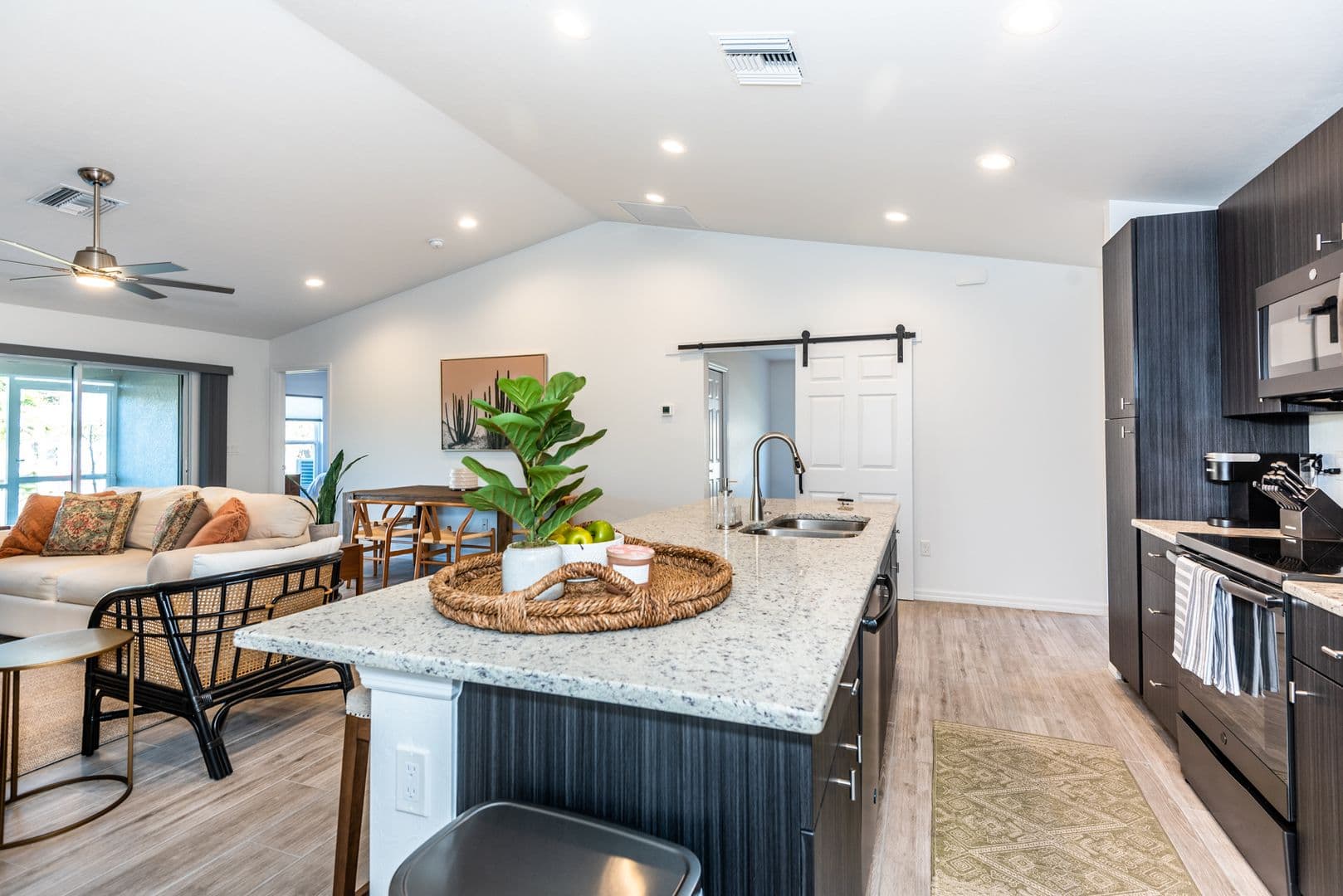 Punta Gorda Apartment: 219 Lewis Cir. #112