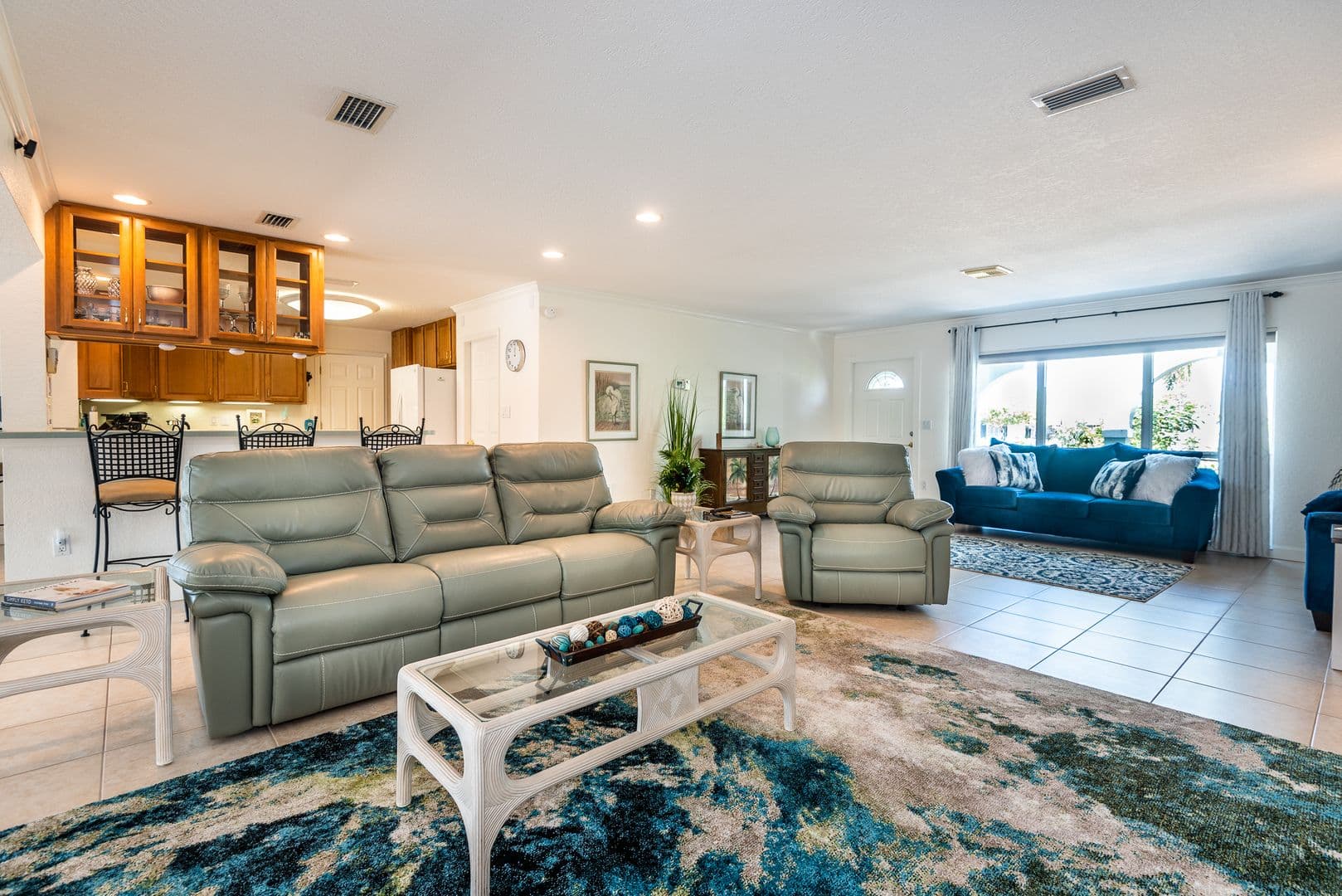 Port Charlotte Apartment: 129 Cousley Dr.