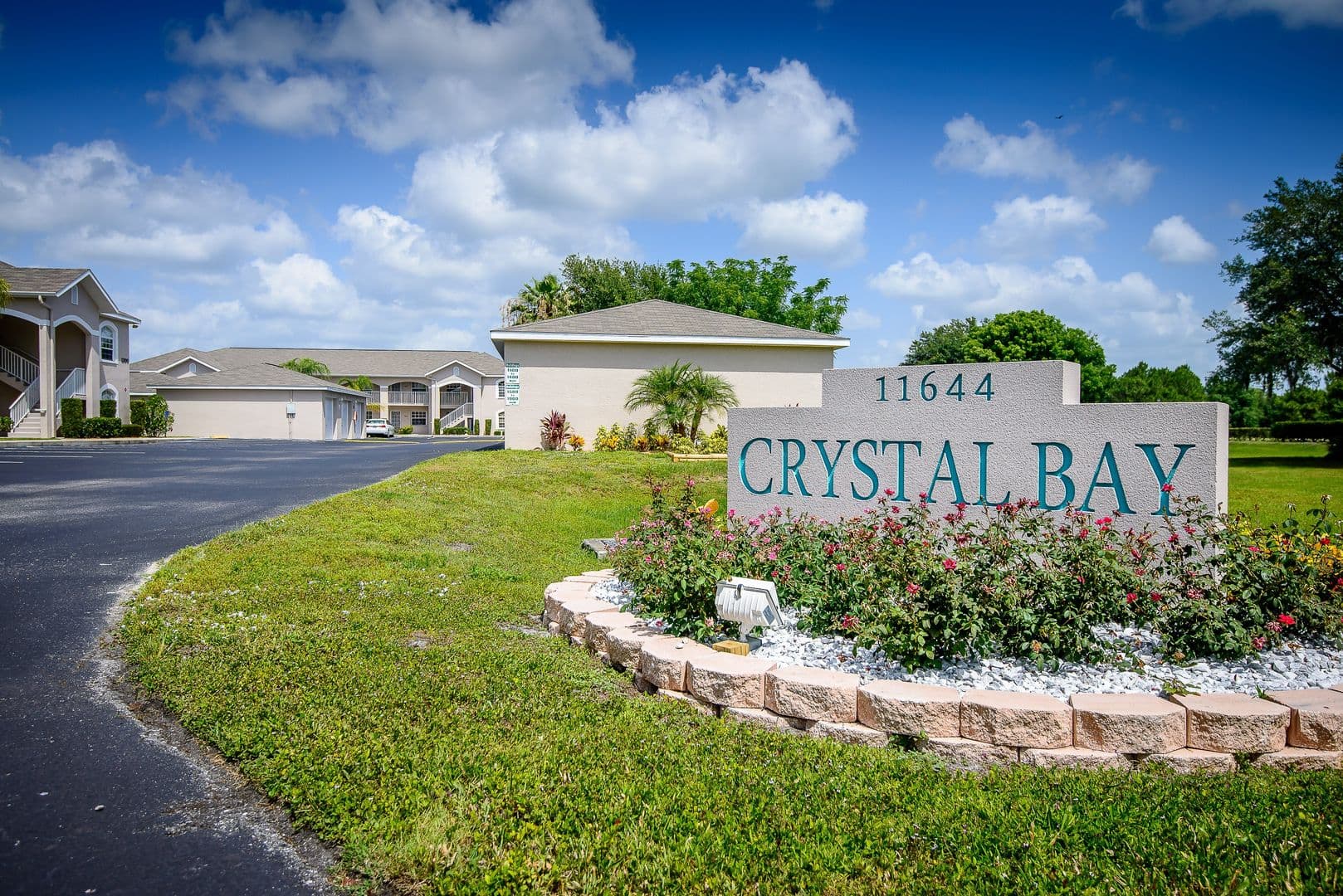 Lake Suzy Apartment: 11644 SW Egret Circle #506