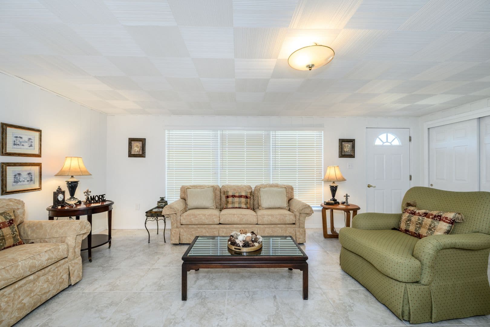 Punta Gorda House: 330 Harvey St