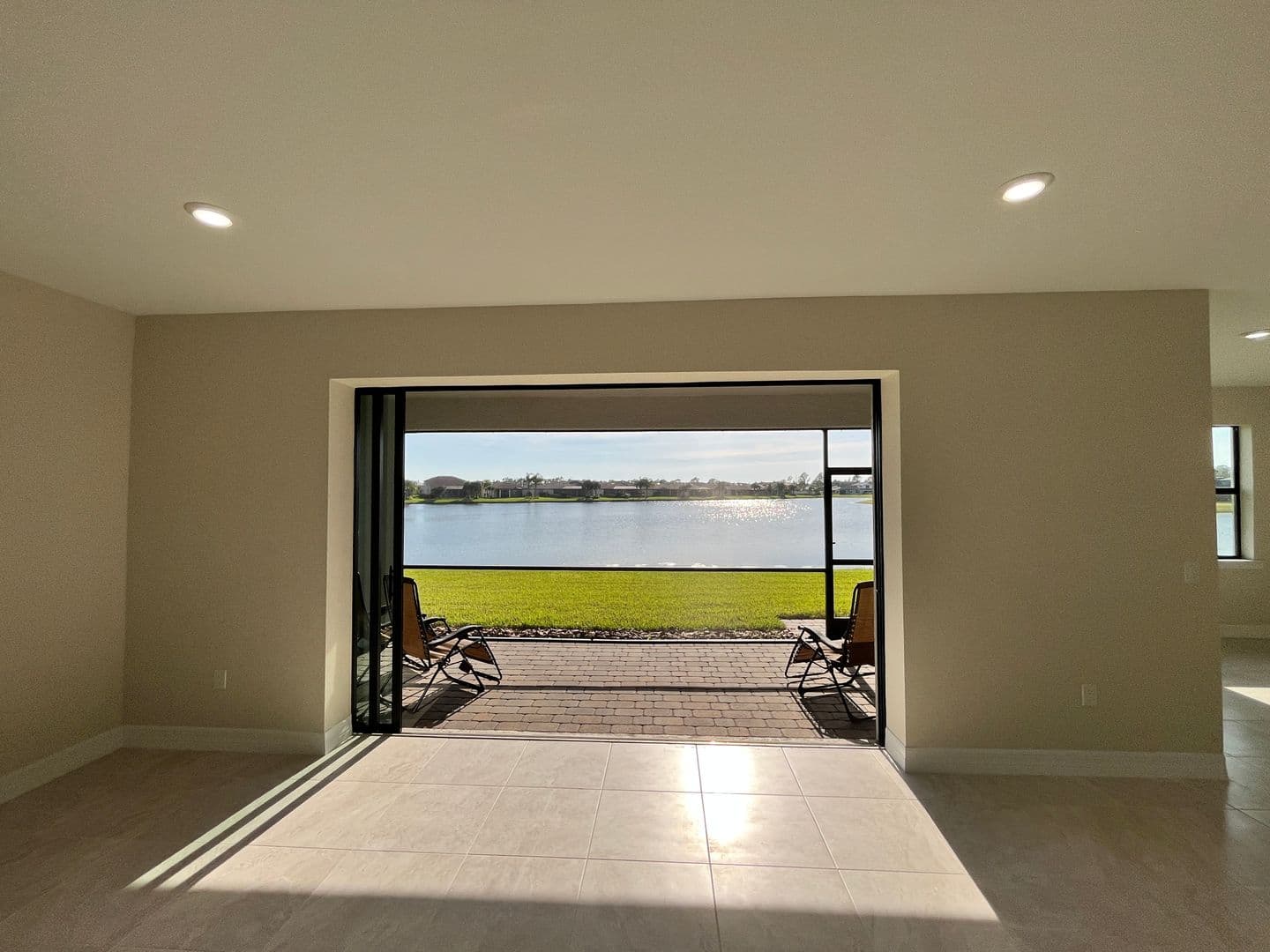 North Port House: 2541 Buckthorn Loop