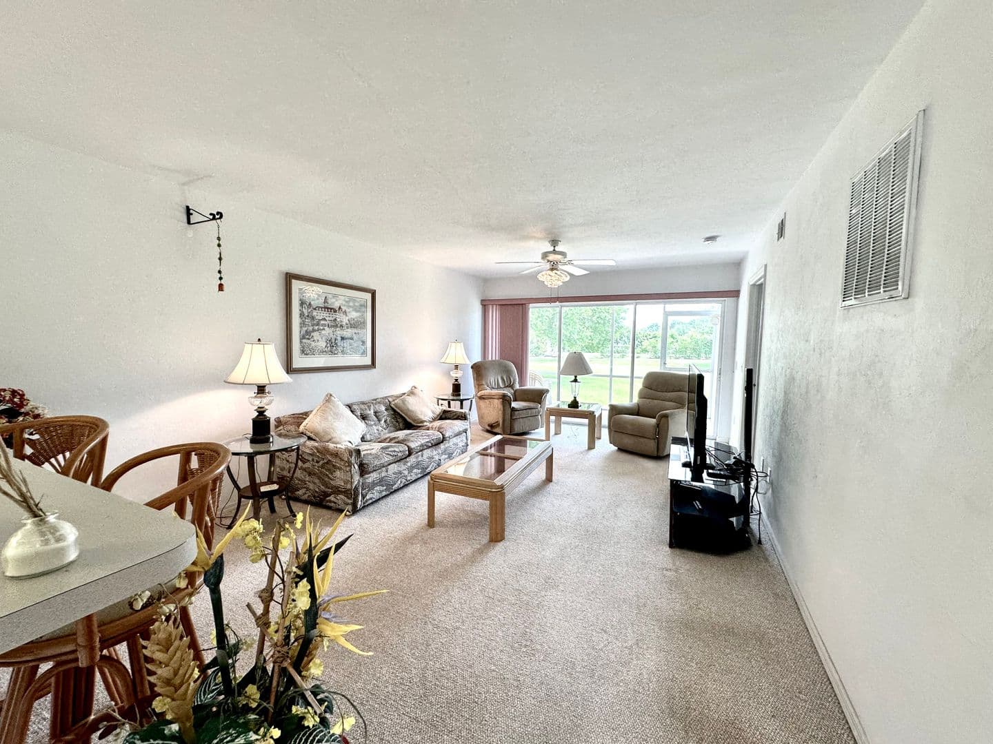 Lake Suzy Apartment: 11644 SW Egret Cir. #1102