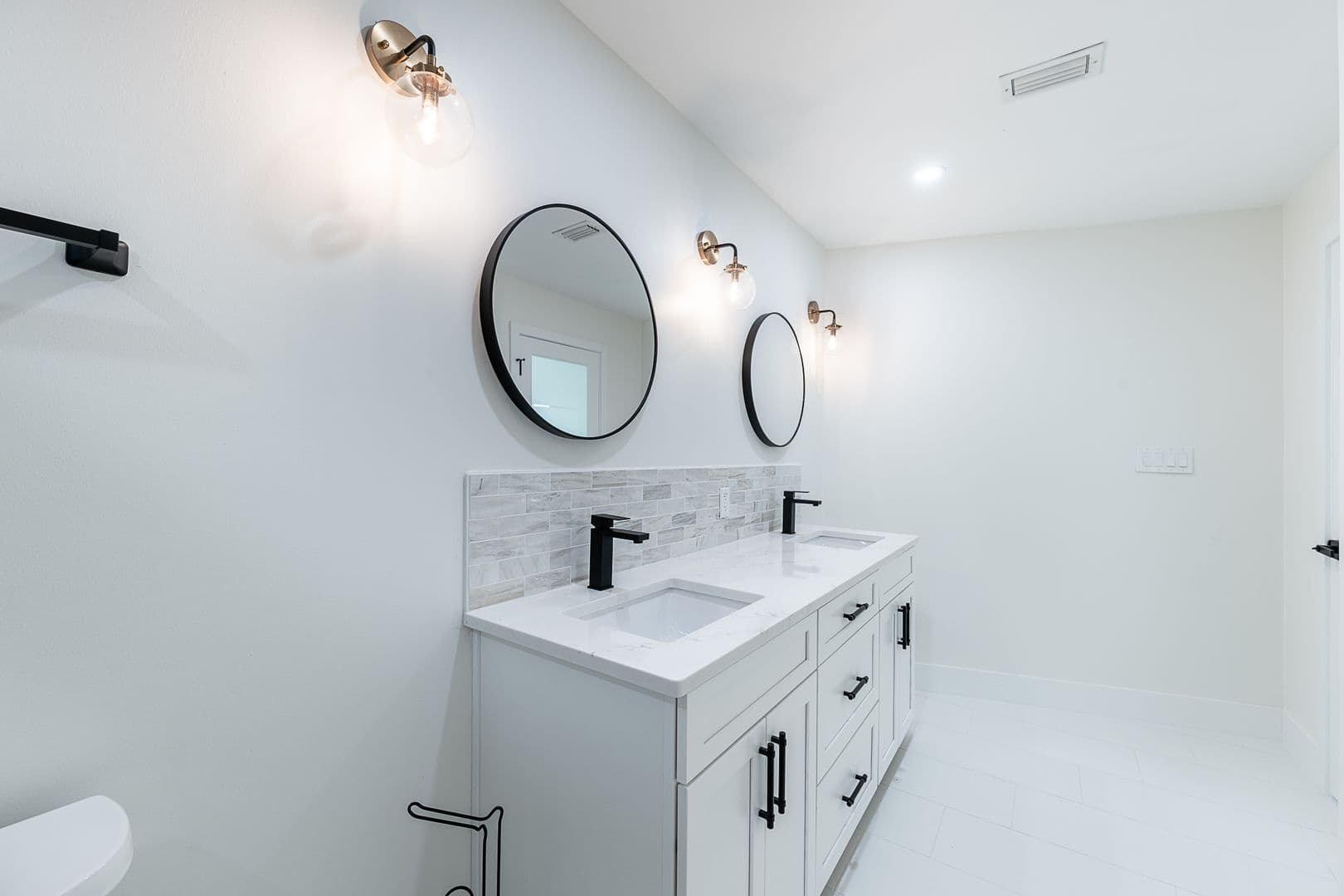 Punta Gorda House: 12 Sabal Dr