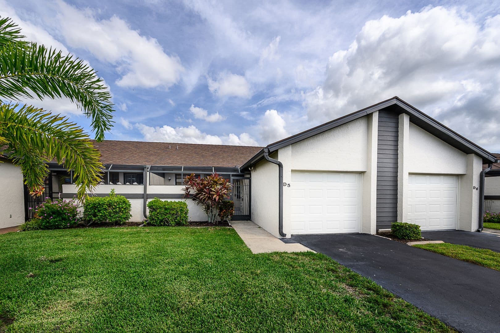 Punta Gorda Apartment: 3920 Bal Harbor Blvd #D-5