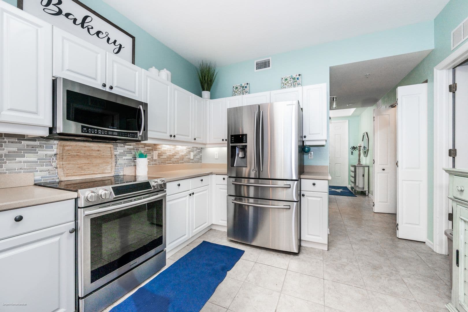 Port Charlotte Condo: 5125 Melbourne St #E201