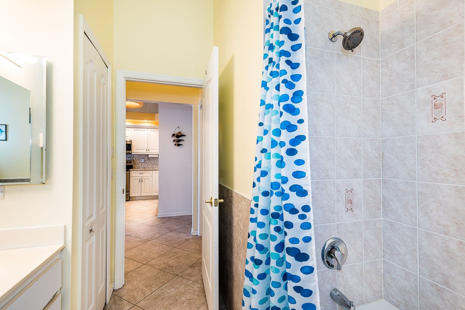Lake Suzy Apartment: 11644 SW Egret Circle #506