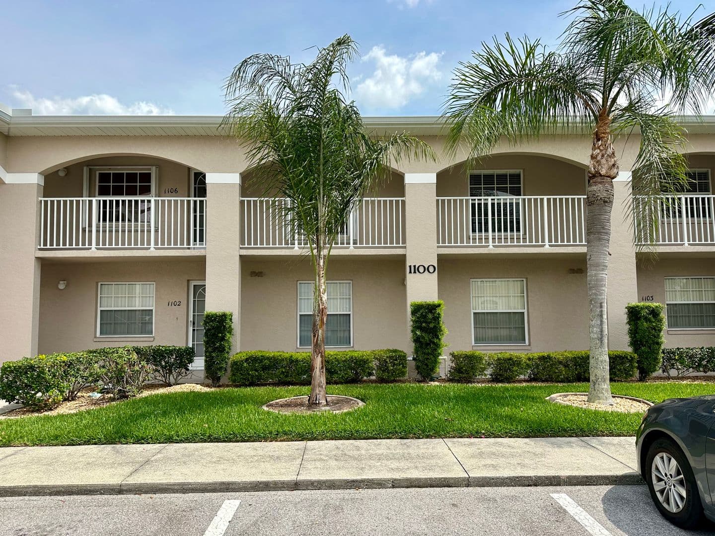 Lake Suzy Apartment: 11644 SW Egret Cir. #1102