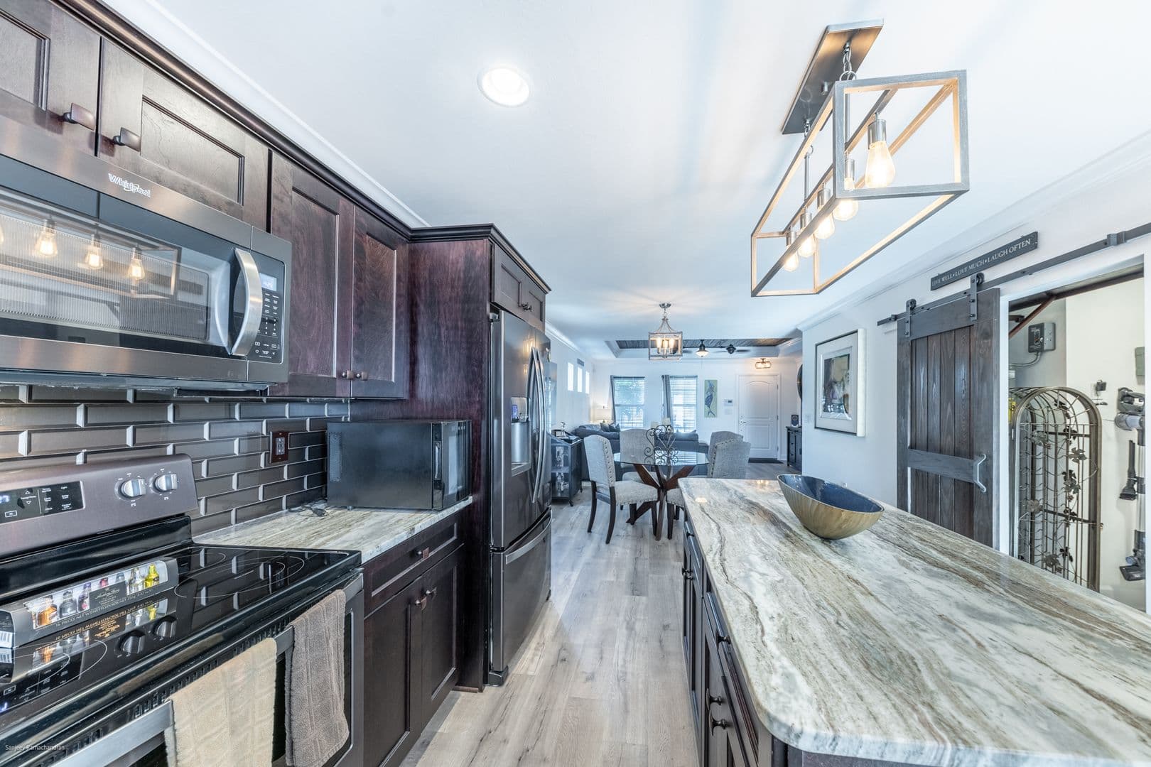 Punta Gorda Apartment: 327 Harvey St