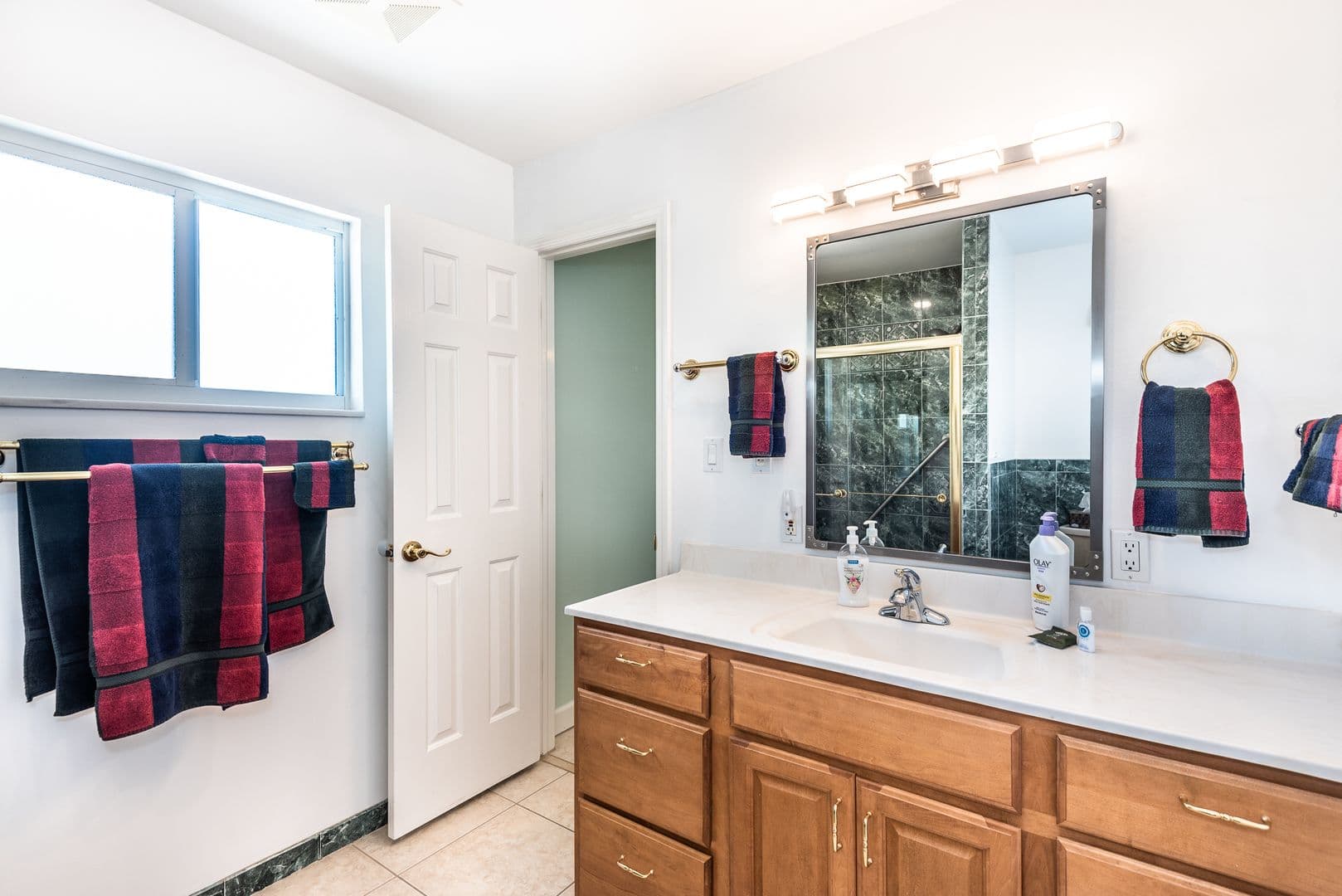 Port Charlotte Apartment: 129 Cousley Dr.