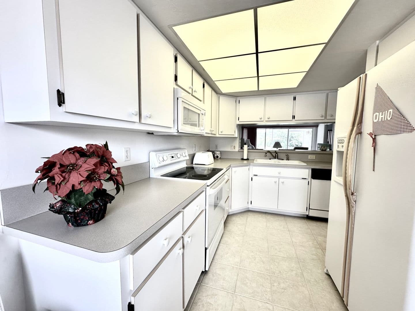 Lake Suzy Apartment: 11644 SW Egret Cir. #1102