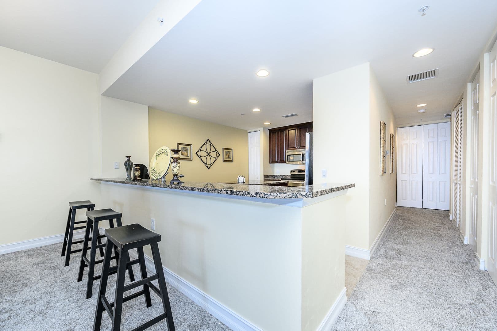 Punta Gorda Condo: 85 Vivante Blvd, Blgg 19, #402 ( aka 8542)