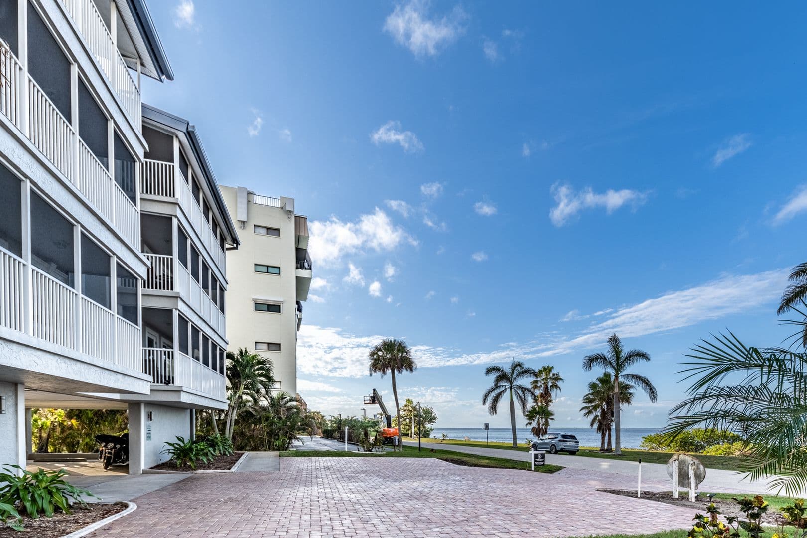 Punta Gorda Condo: 1477 park Beach Cir #33