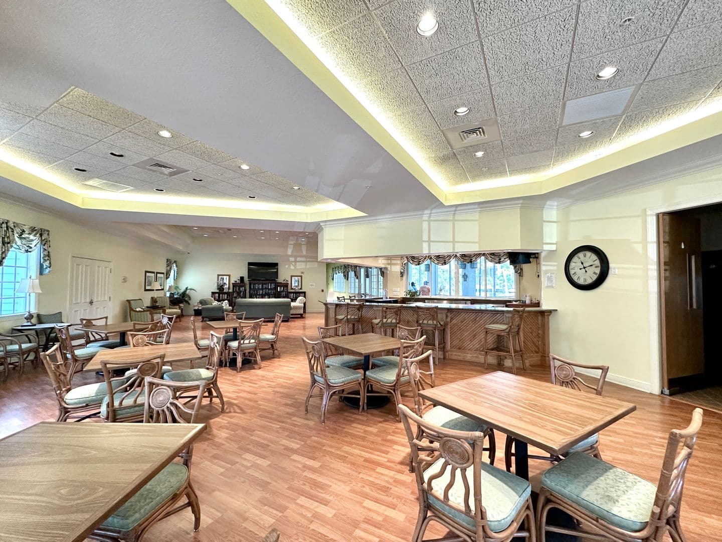 Port Charlotte Condo: 5125 Melbourne St #E201