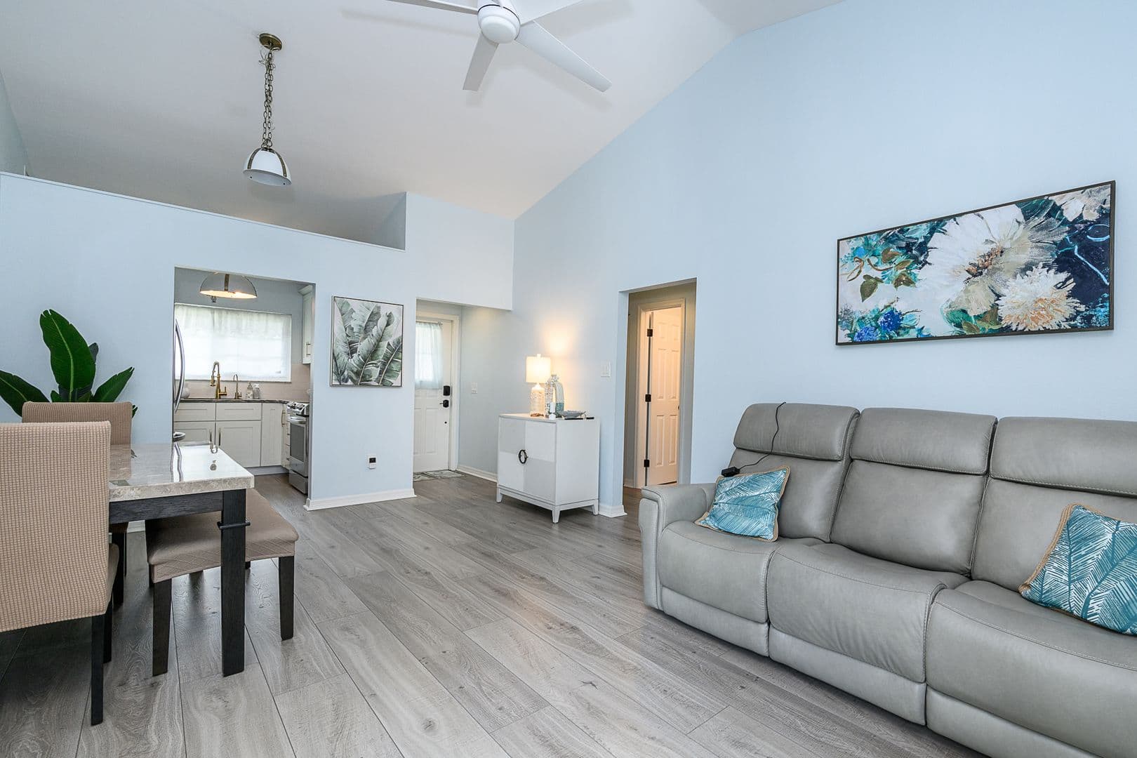 Port Charlotte House: 19584 Carob Ct