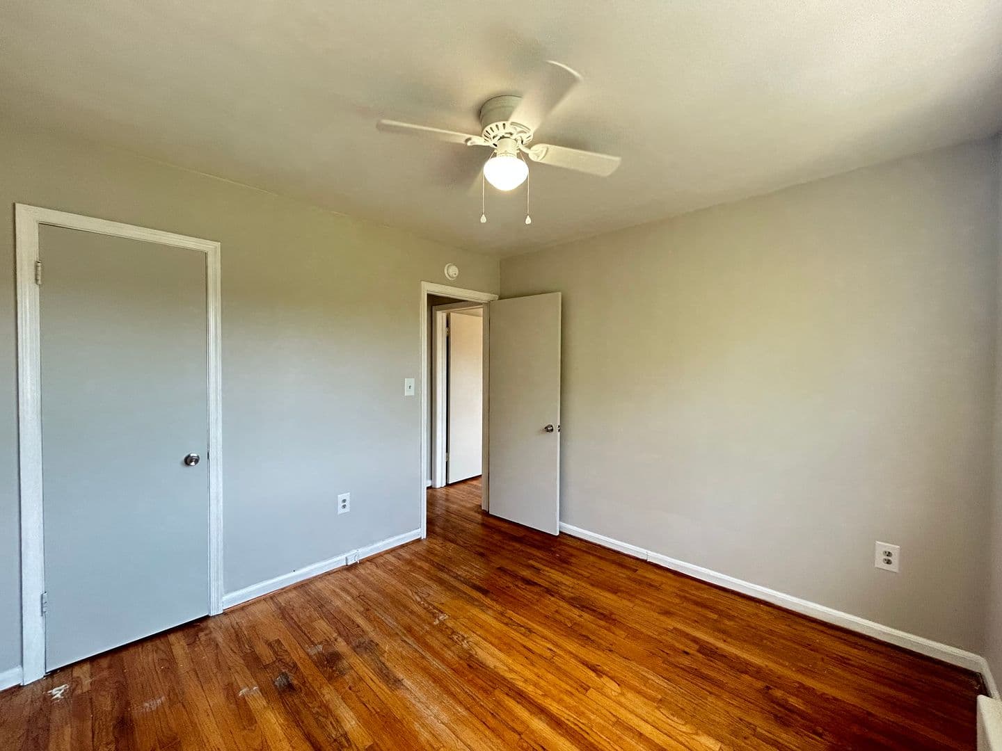 Washington Apartment: 1301 U St SE