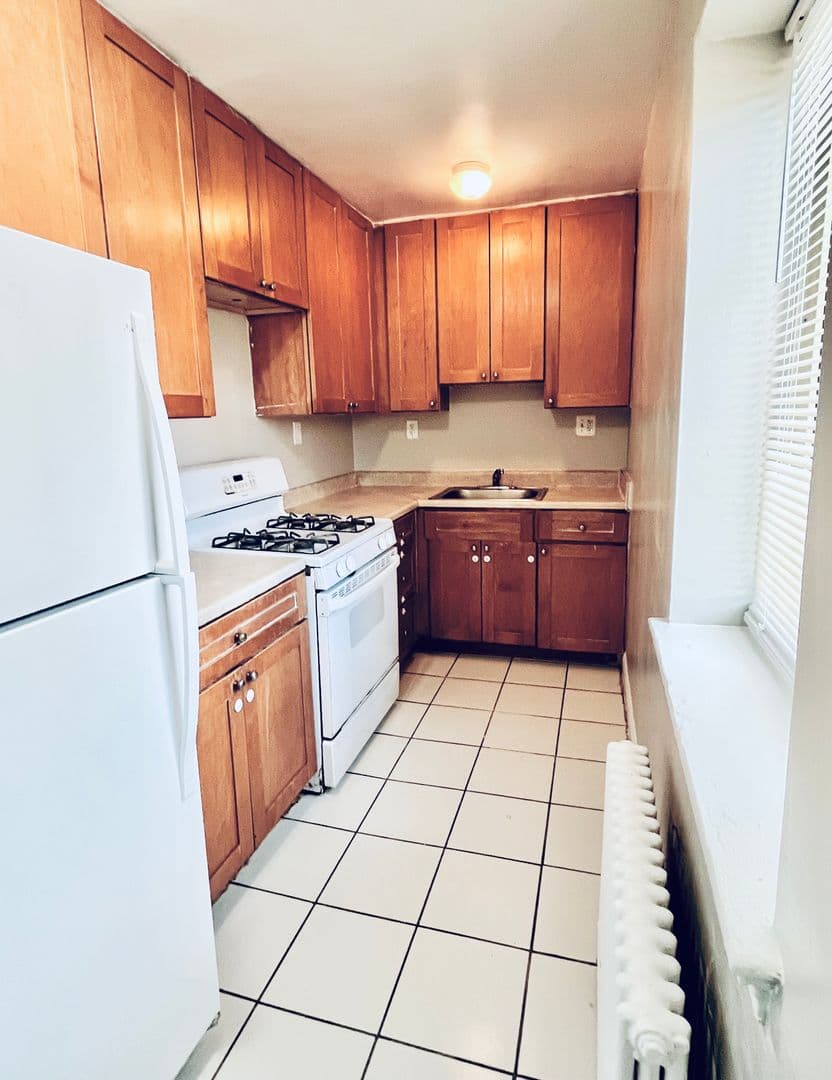 Washington Apartment: 1311 Madison St., NW