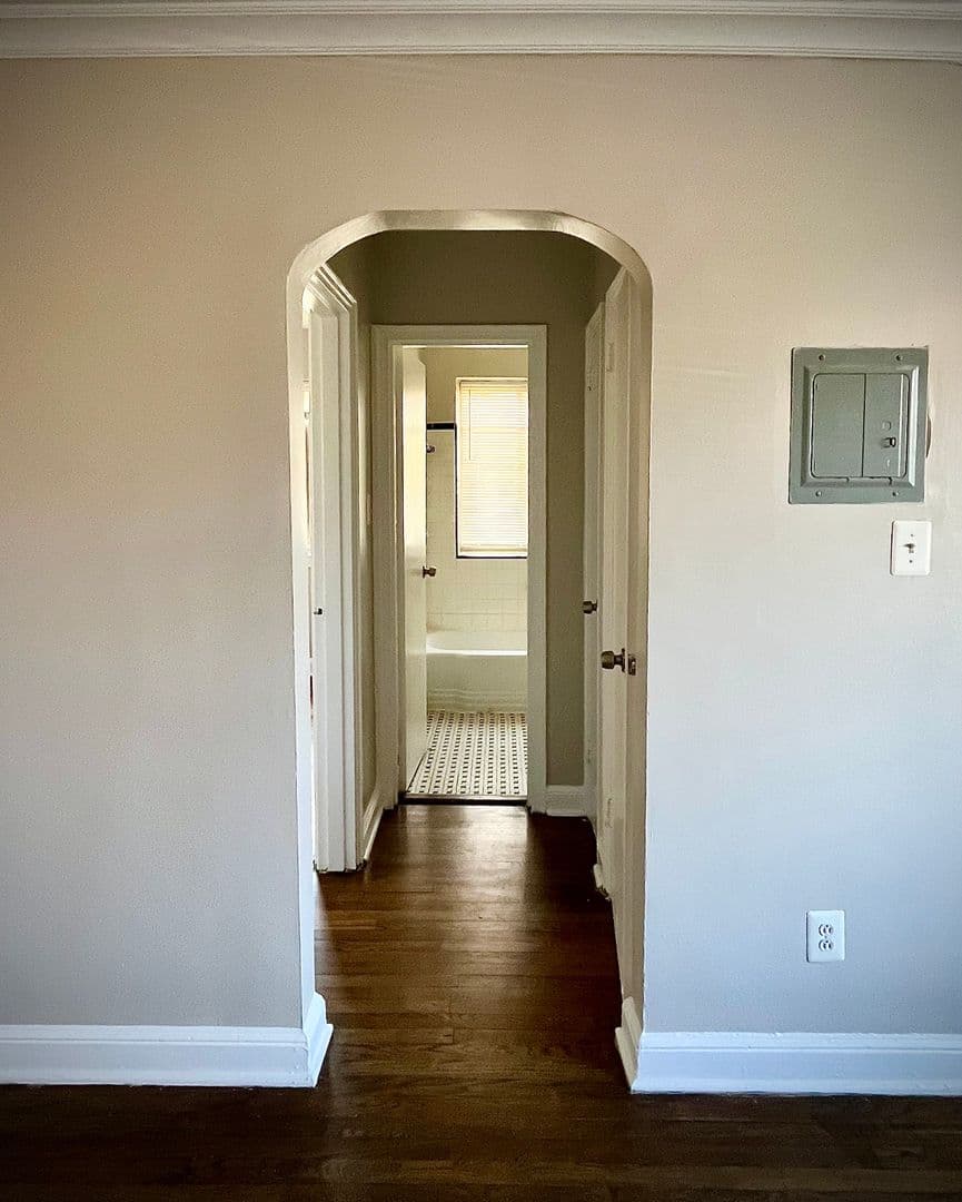 Washington Apartment: 1311 Madison St., NW