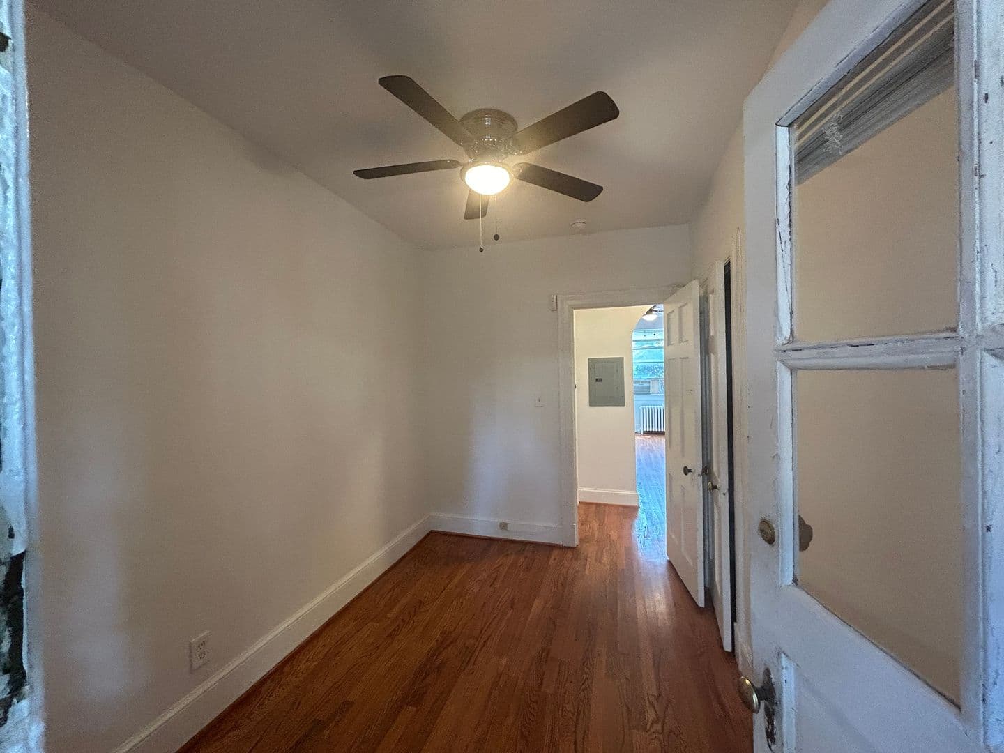 Washington Apartment: 501 Peabody St NW