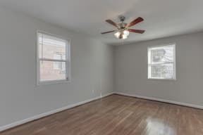Washington Apartment: 810 Longfellow Street NW