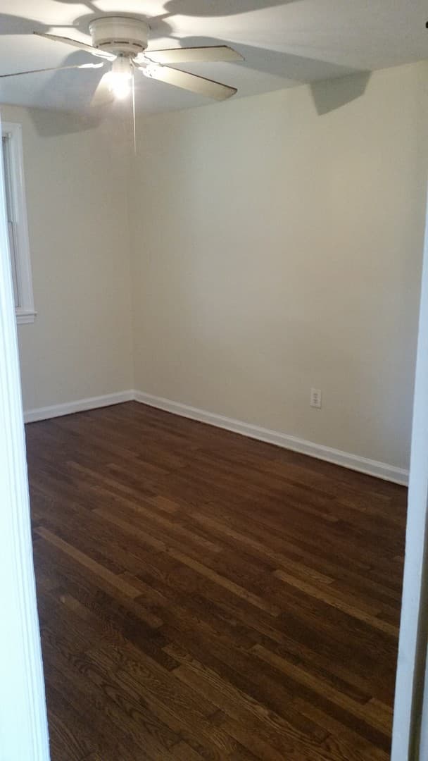 Washington Apartment: 1101 - 1113 19th St NE