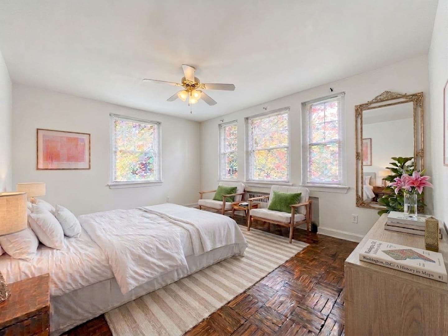 Washington Apartment: 1380 Fort Stevens Dr NW