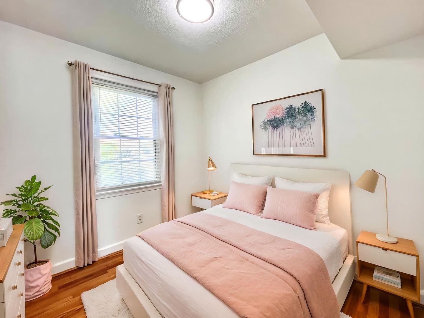 Washington House: 2115 Suitland Terrace SE