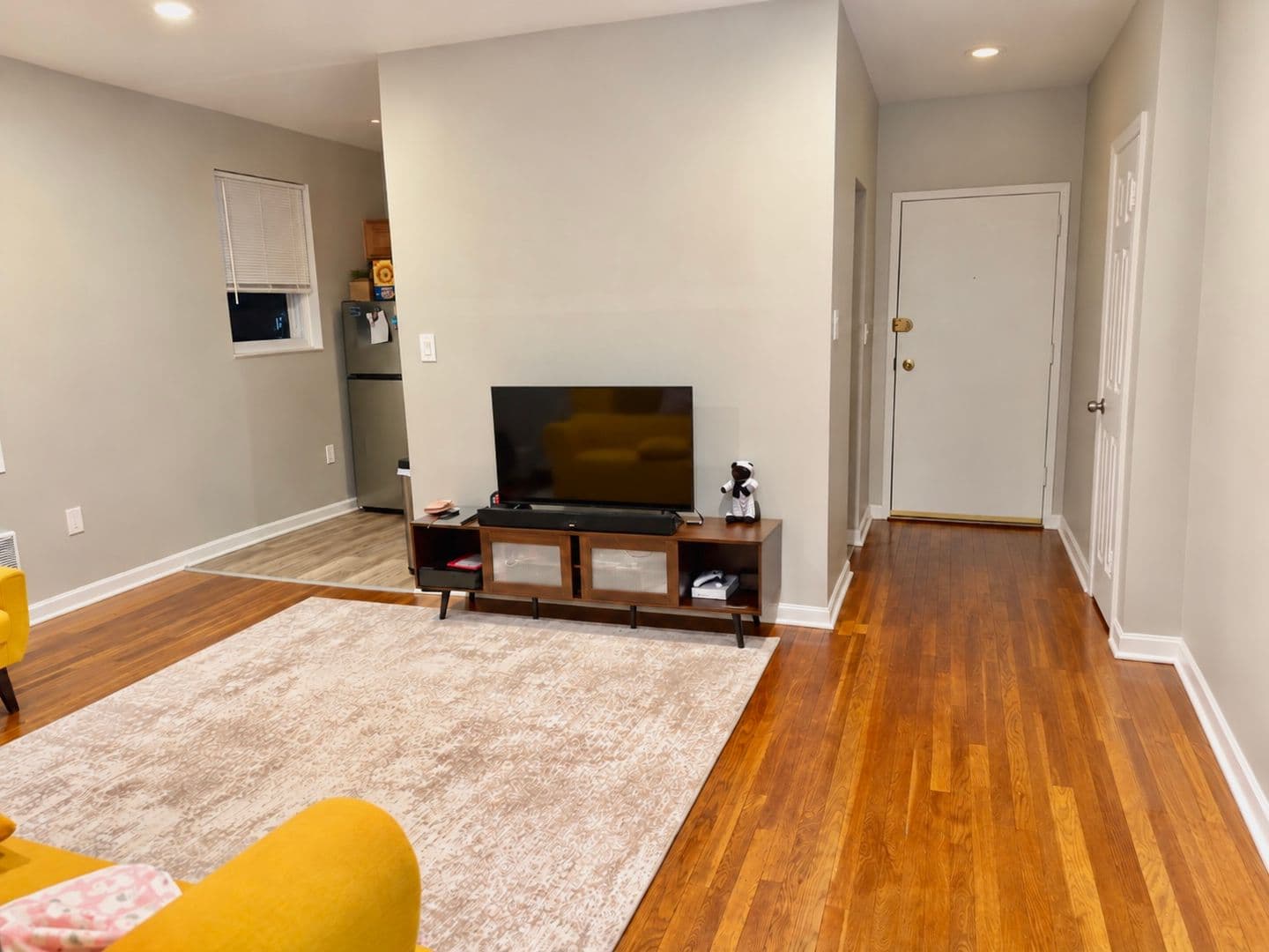 Washington Apartment: 5524 8th St., NW