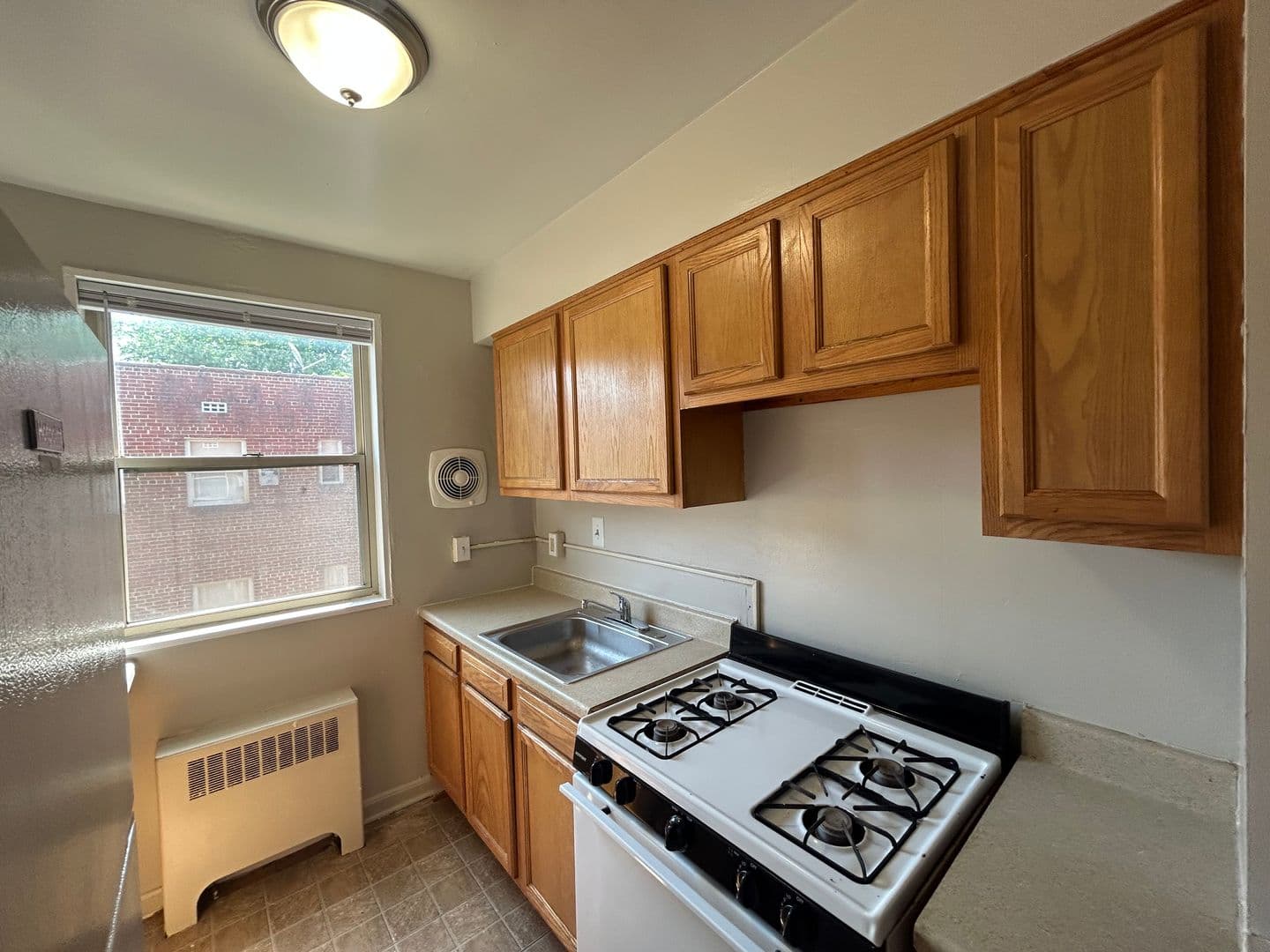 Washington Apartment: 1301 U St SE