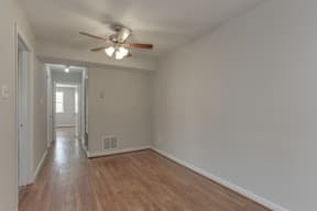 Washington Apartment: 810 Longfellow Street NW