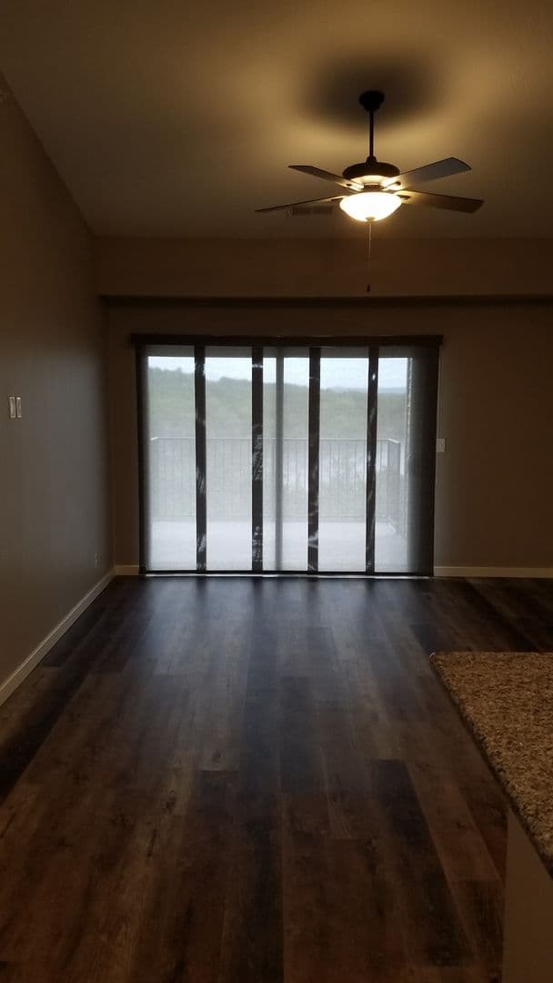 Branson Condo: 325 Majestic Drive # 336