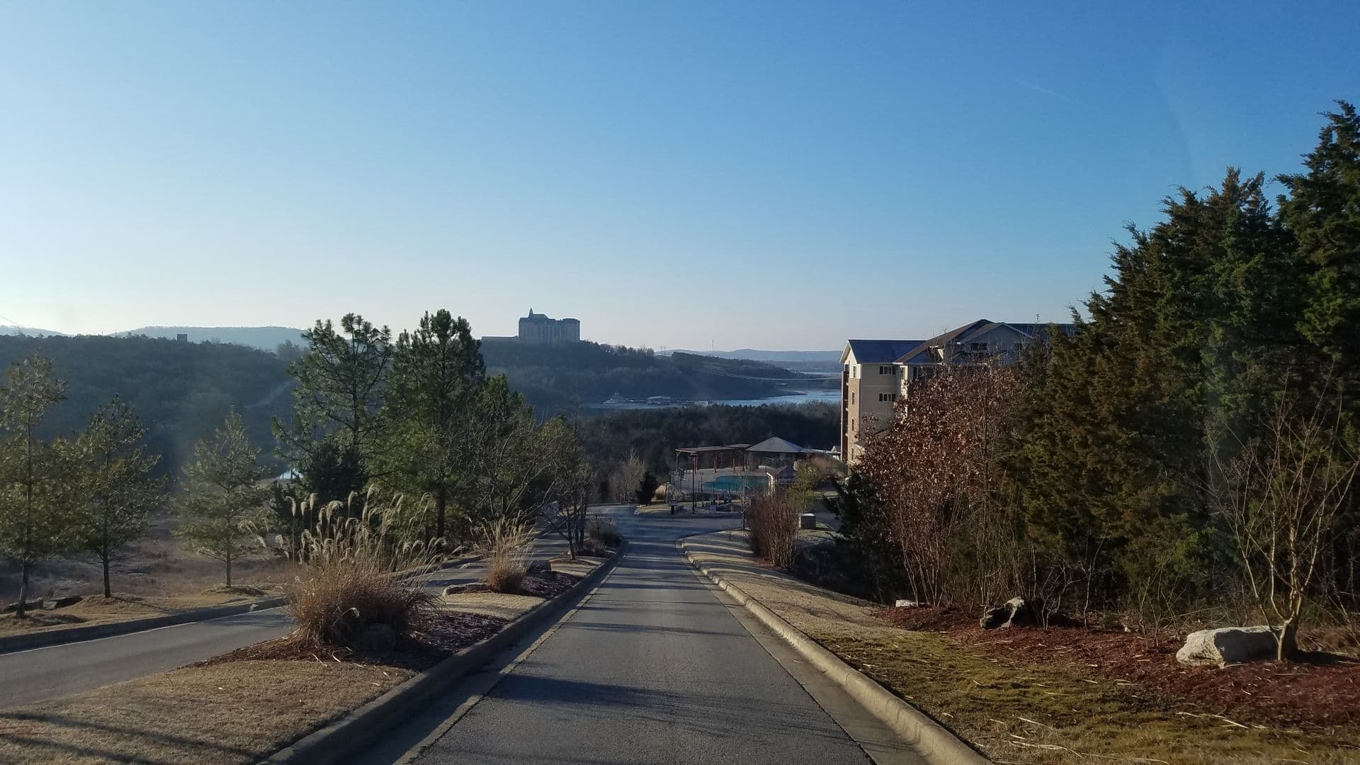 Branson Condo: 325 Majestic Drive # 336