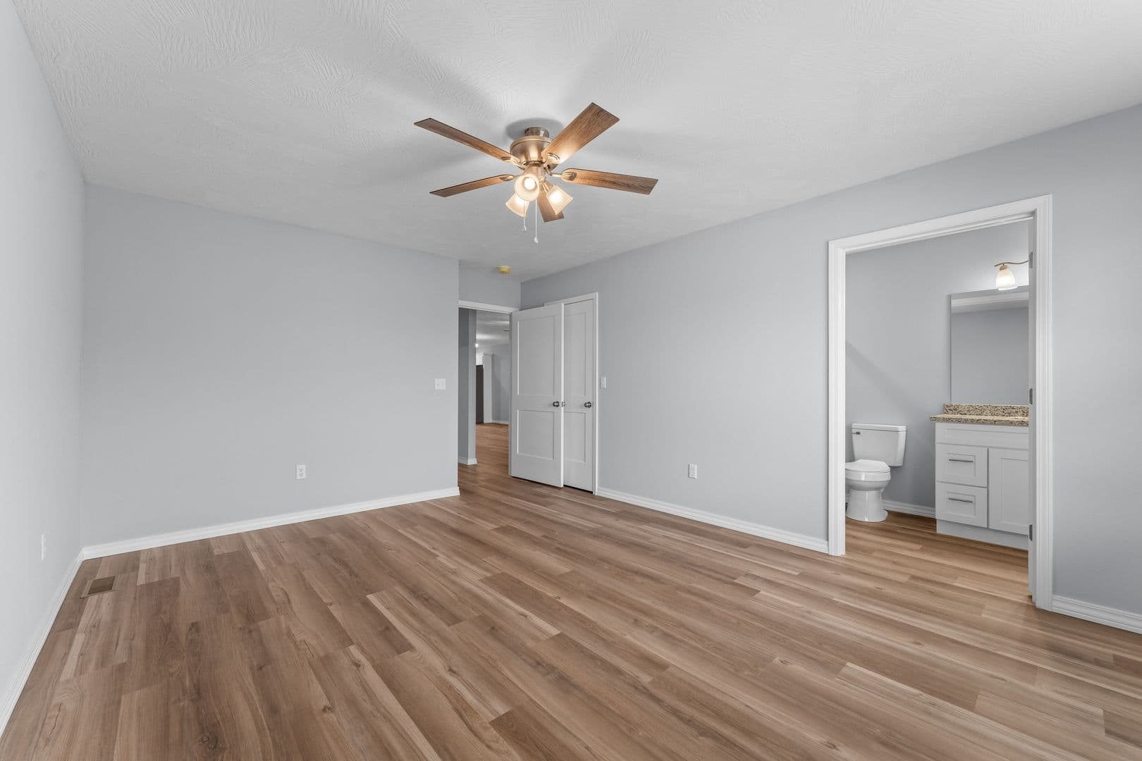 Kimberling City House: 8 Dorothy Lane Unit B