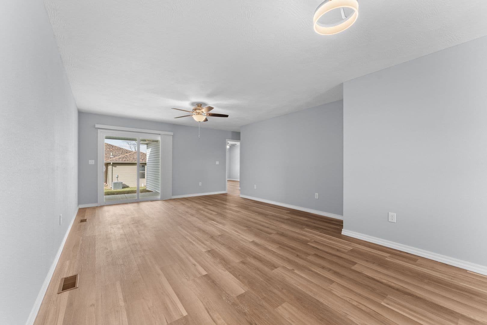 Kimberling City House: 2 Dorothy Lane  Unit A