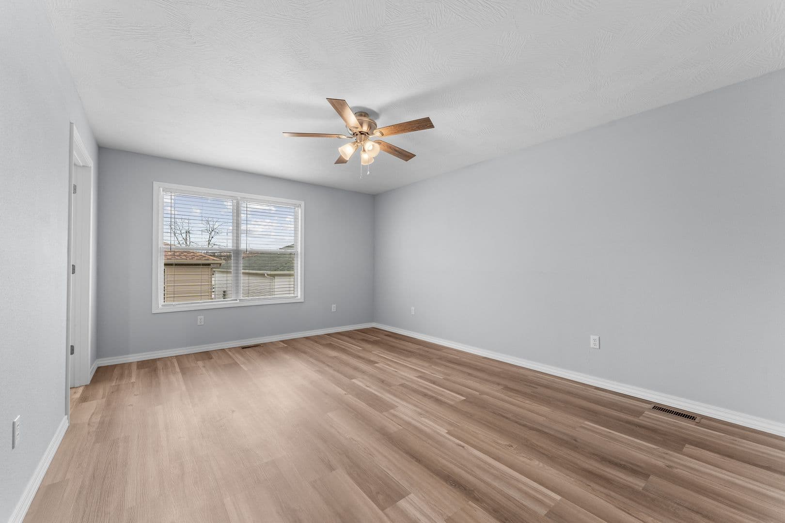 Kimberling City House: 6 Dorothy Lane Unit B