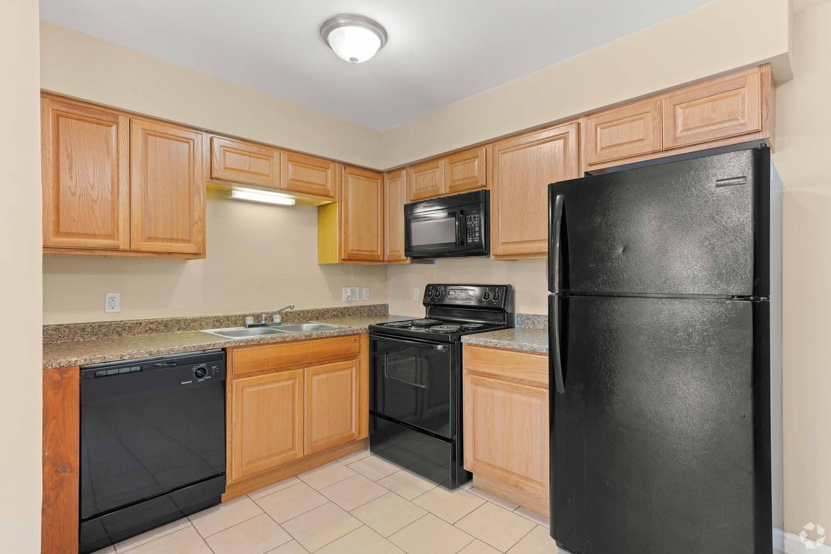 West Monroe Apartment: 1001 Glenwood Drive