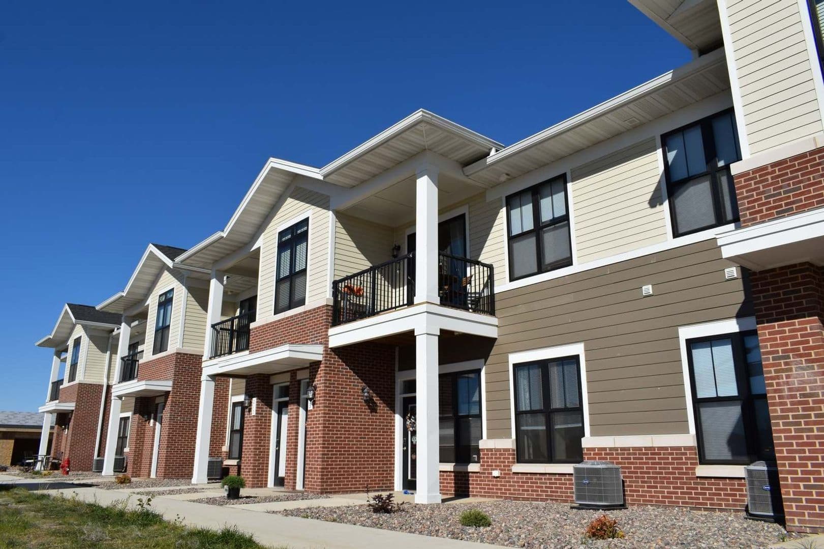 Baraboo Apartment: 922 Spencer Court