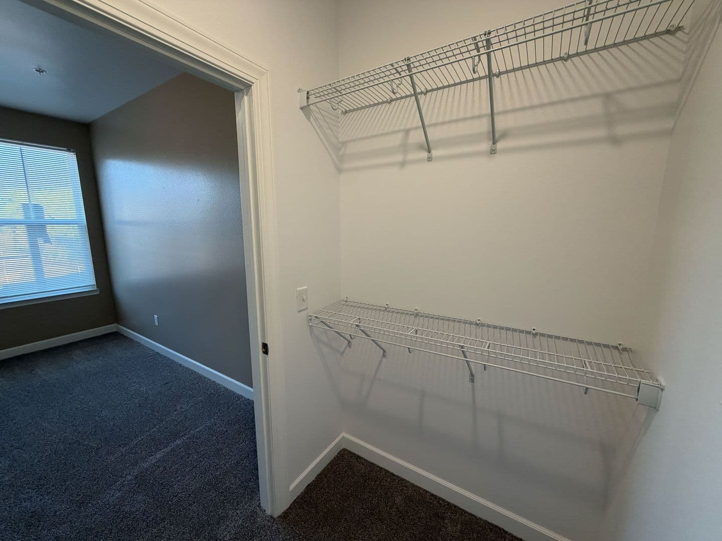 Baraboo Apartment: 325 Lynn Street