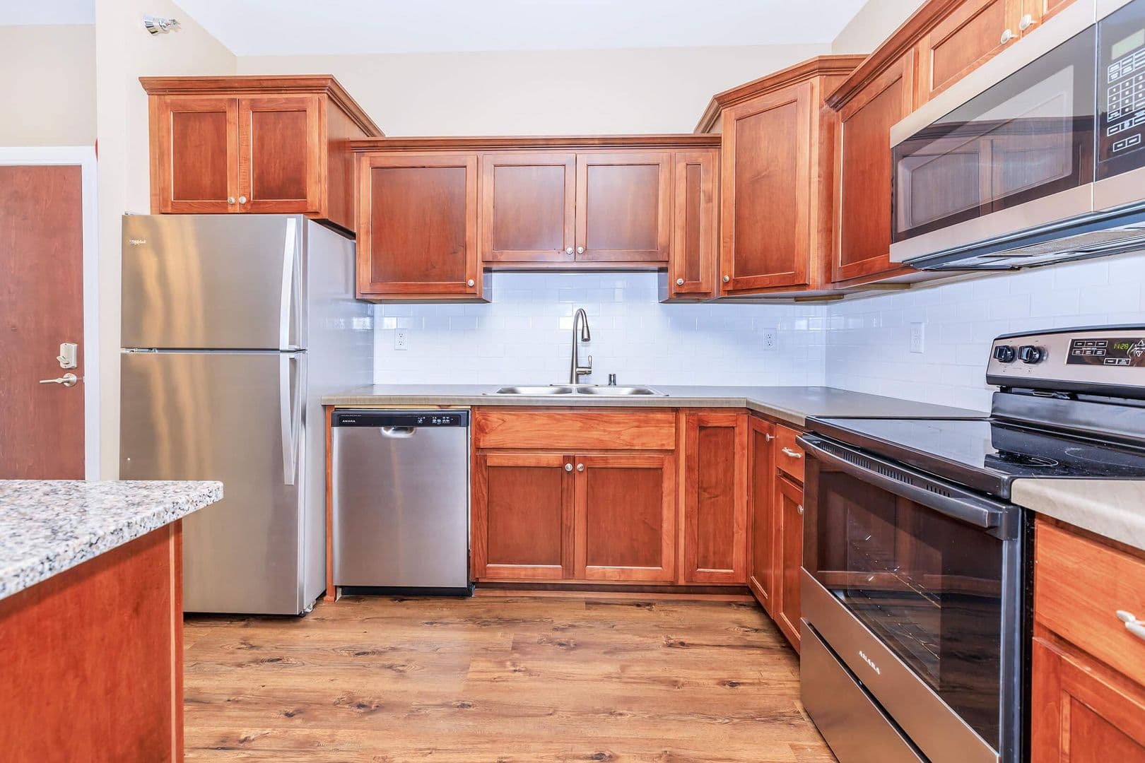 Onalaska Apartment: 2101 Abbey Road