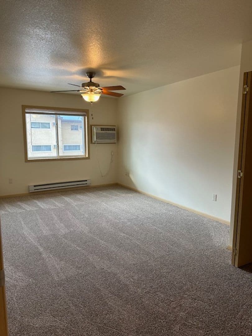 La Crosse Apartment: 3715  3717 Mormon Coulee Road