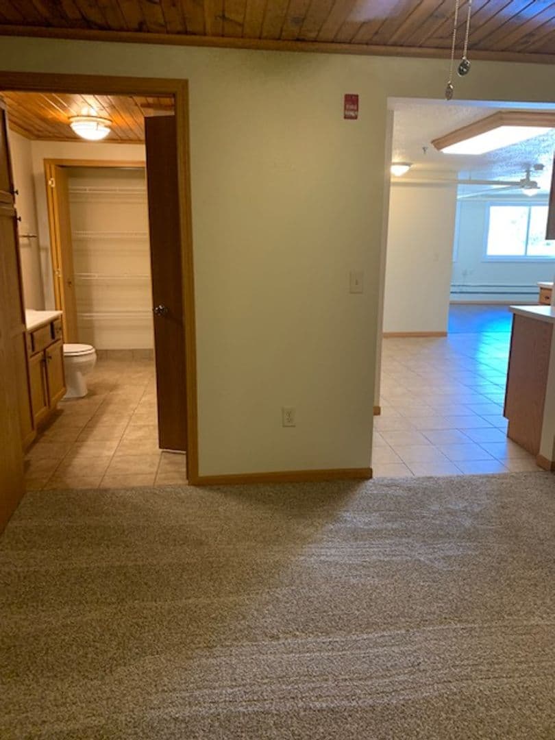 La Crosse Apartment: 3715  3717 Mormon Coulee Road