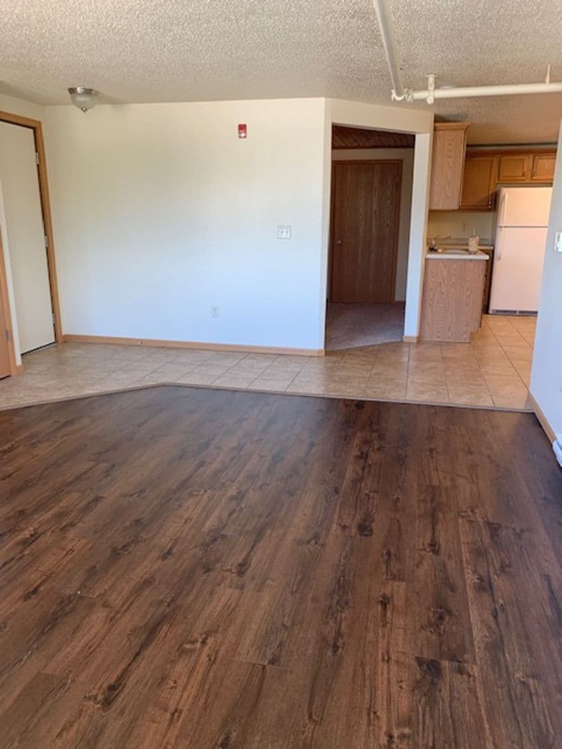 La Crosse Apartment: 3715  3717 Mormon Coulee Road