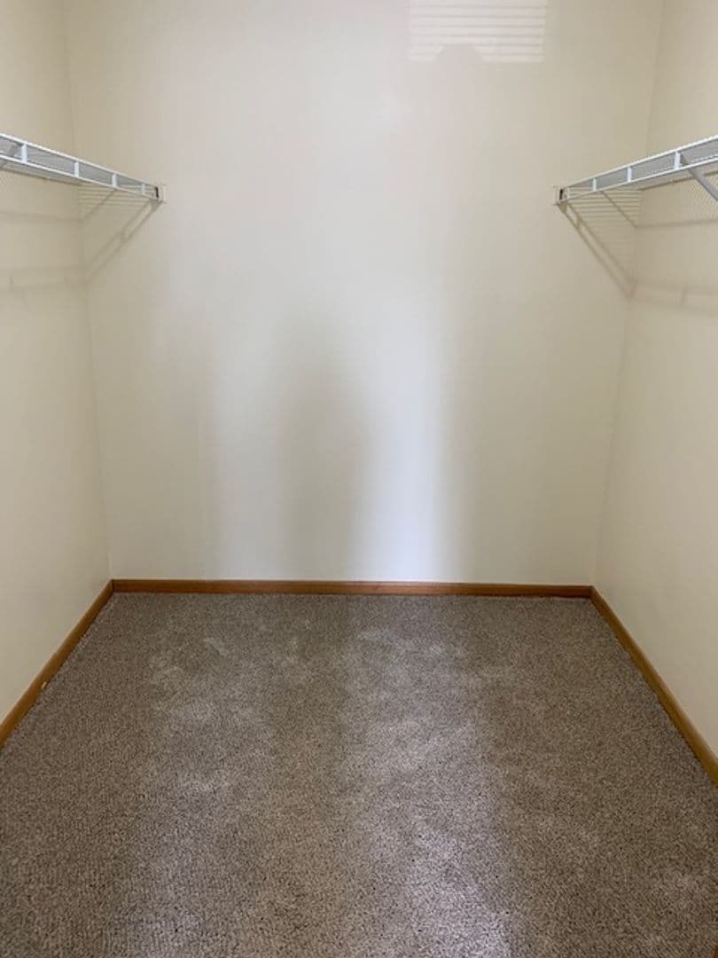 La Crosse Apartment: 403 Gillette Street
