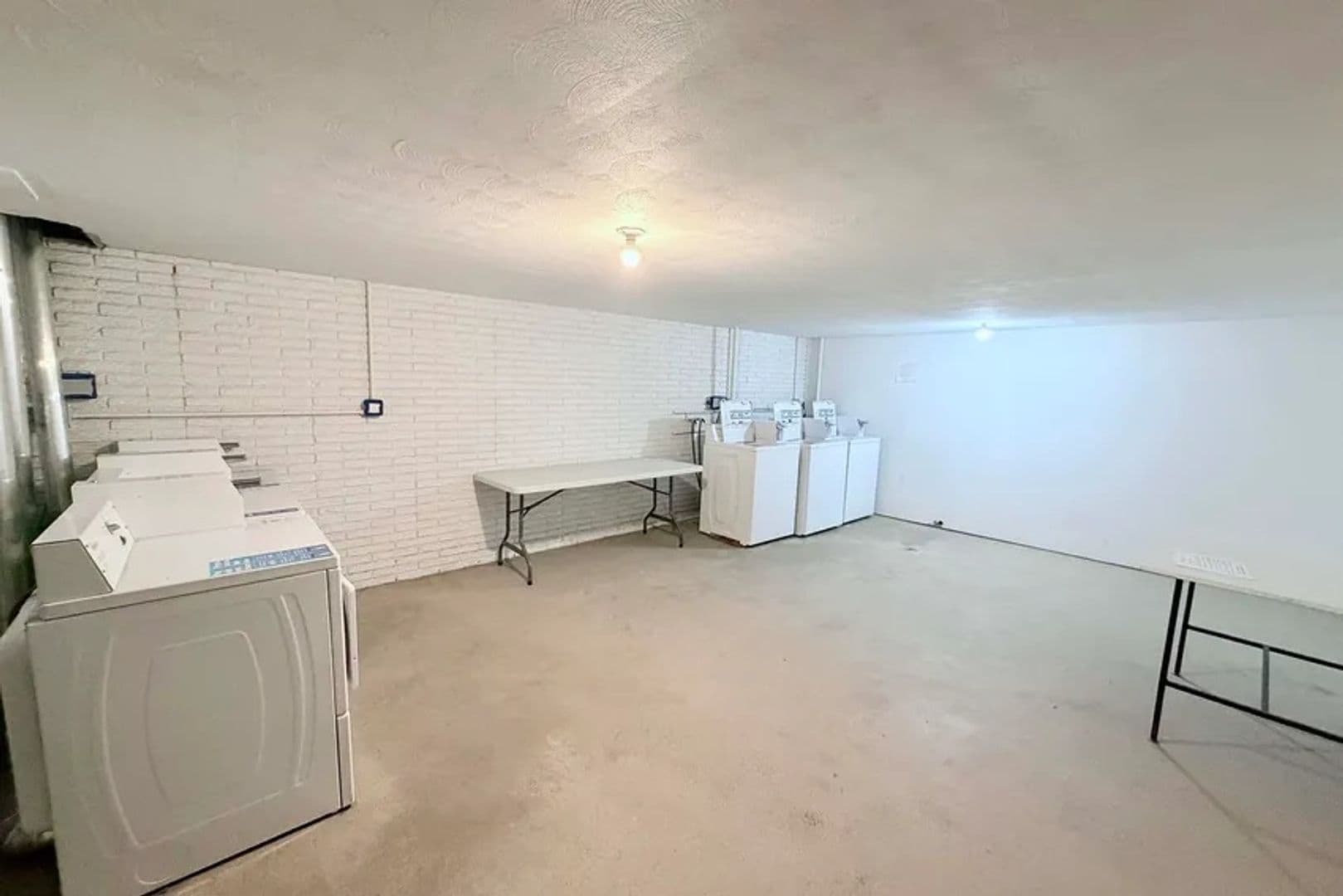 Onalaska Apartment: 408,416, 510 Quincy Street